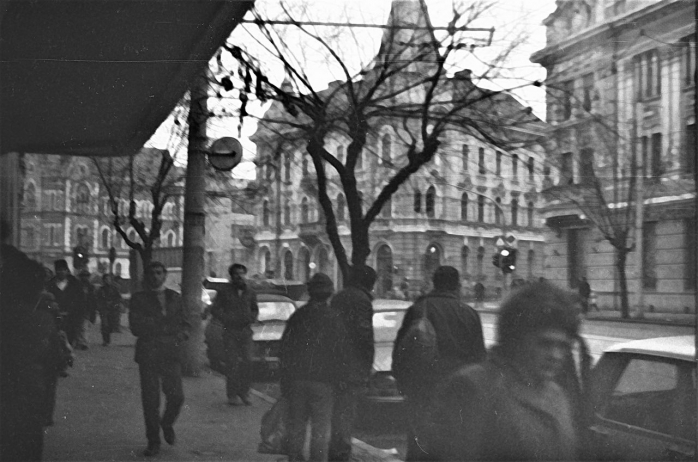 Fotograful care a imortalizat Revoluția din 1989 de la Cluj: „Un fost coleg de liceu a fost împușcat în fața mea”. Fotograf Vasile Luca